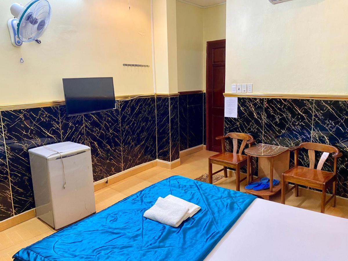 Ngoc Trinh Hotel Bandar Ho Chi Minh Luaran gambar