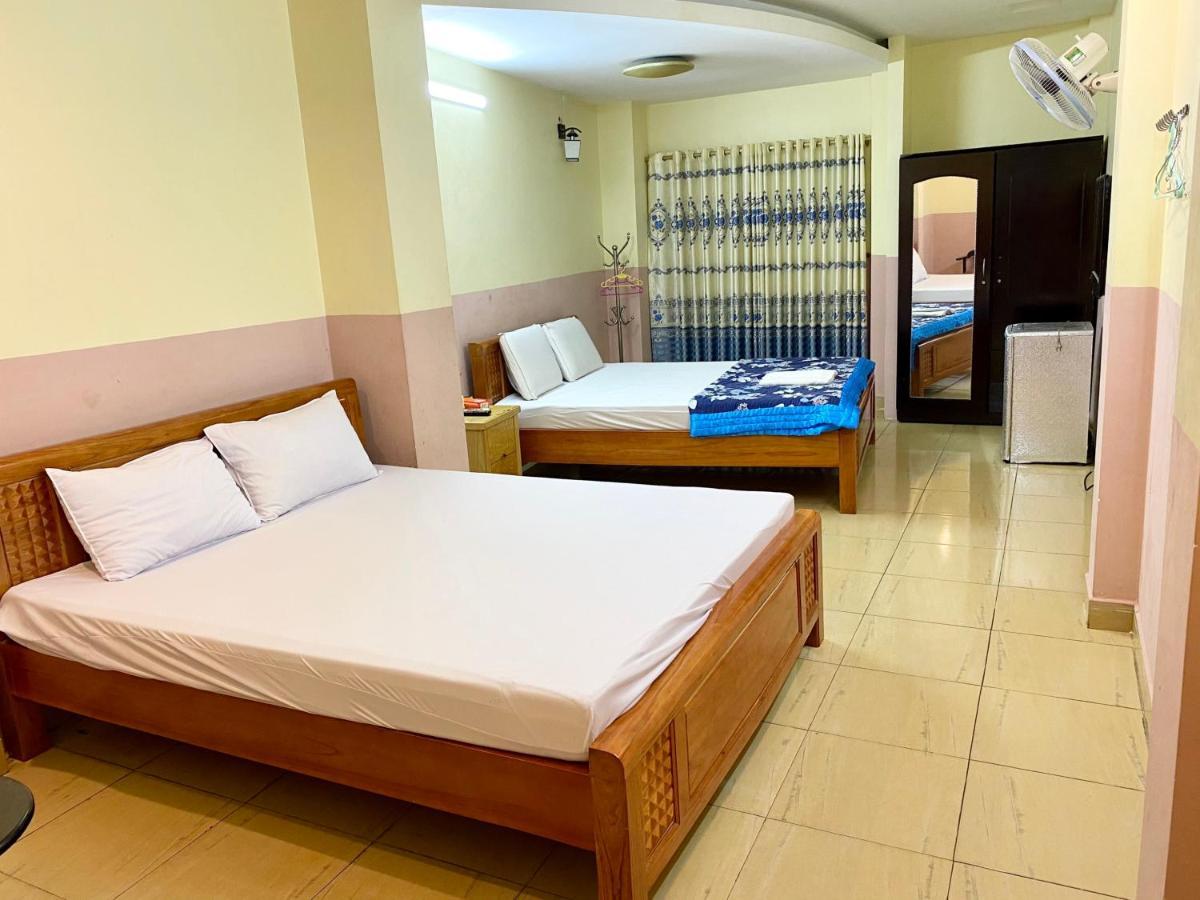 Ngoc Trinh Hotel Bandar Ho Chi Minh Luaran gambar