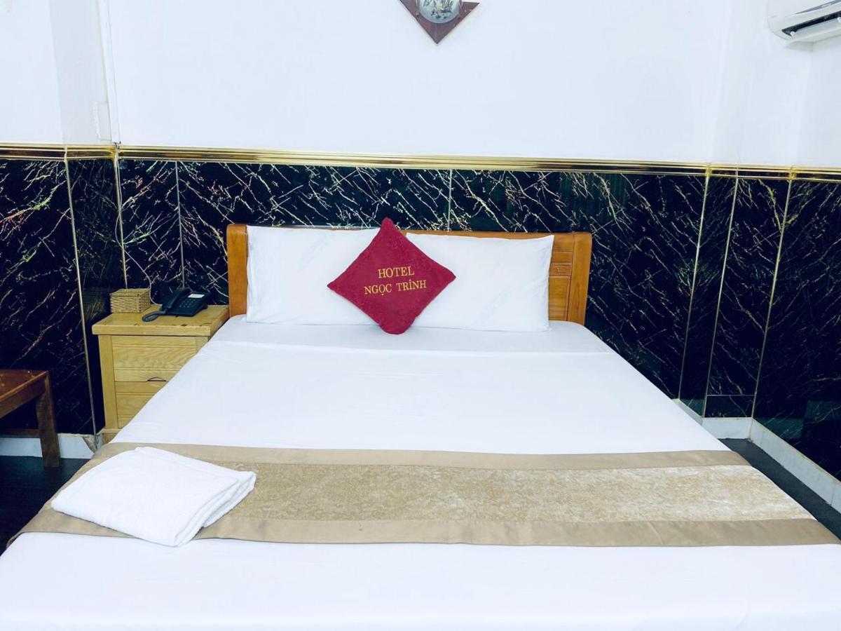 Ngoc Trinh Hotel Bandar Ho Chi Minh Luaran gambar