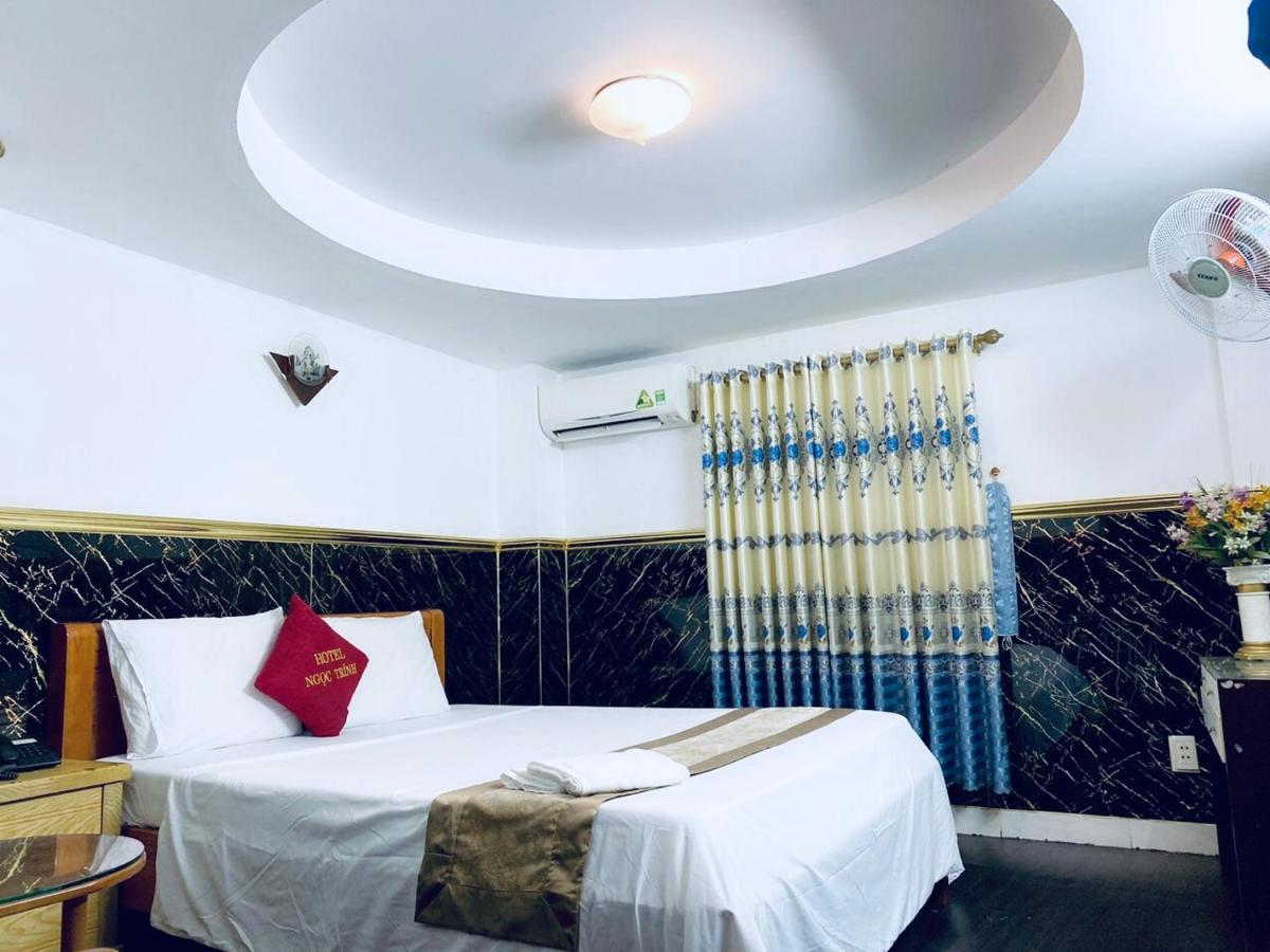 Ngoc Trinh Hotel Bandar Ho Chi Minh Luaran gambar