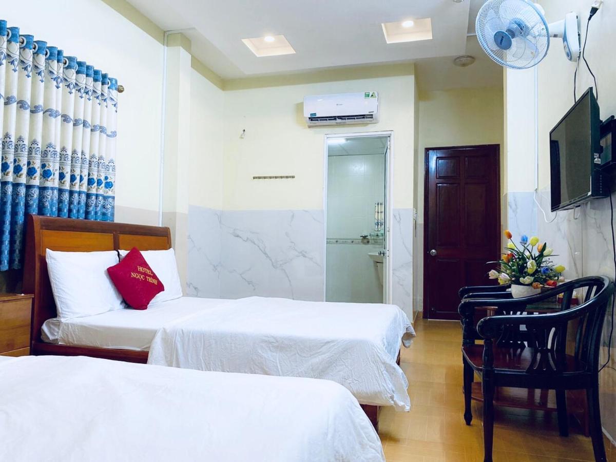 Ngoc Trinh Hotel Bandar Ho Chi Minh Luaran gambar